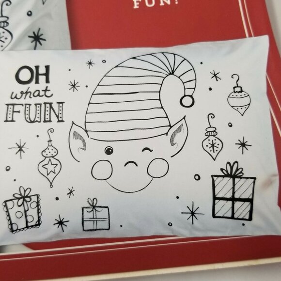 Demdaco Hit the Hay Oh What Fun Silvestri Children's Pillow Case Christmas - Picture 2 of 6